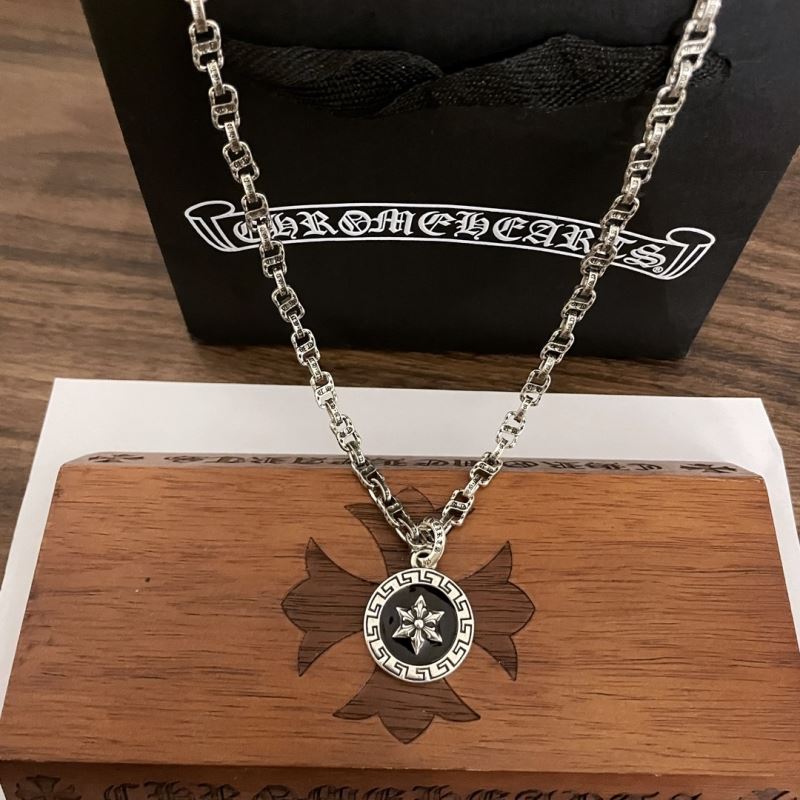 Ch**me He**ts necklaces